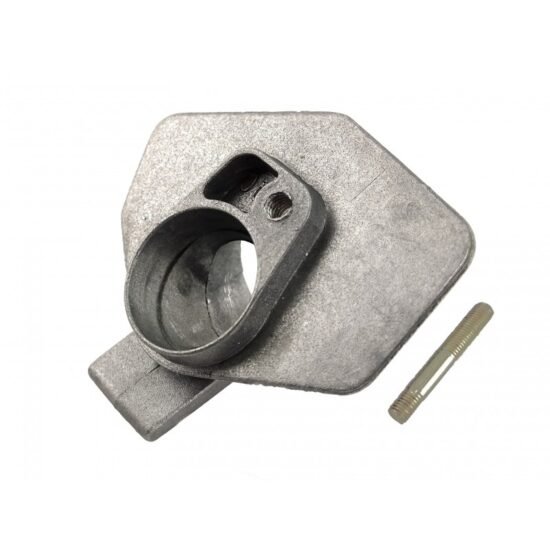 4500 5200 5800 Chinese Chainsaw Manifold & Stud